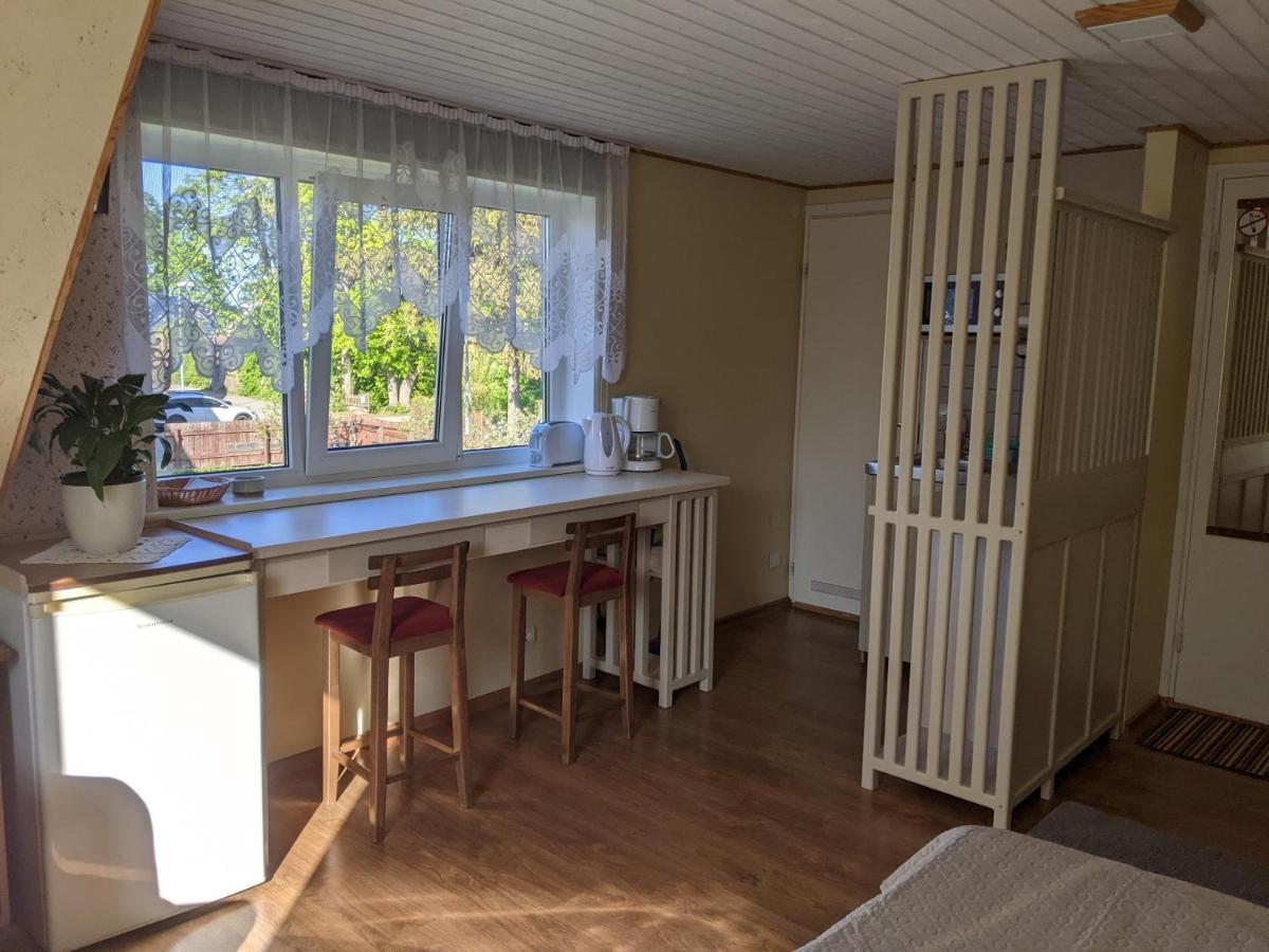 Paerna Guesthouse & Apartments Κουρεσάαρε Εξωτερικό φωτογραφία