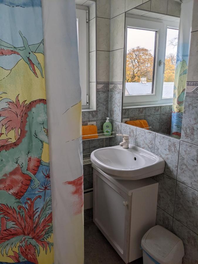 Paerna Guesthouse & Apartments Κουρεσάαρε Εξωτερικό φωτογραφία