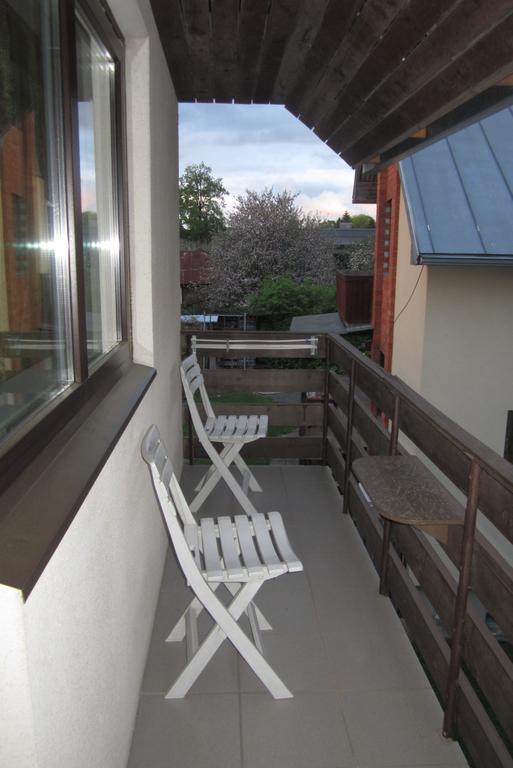 Paerna Guesthouse & Apartments Κουρεσάαρε Εξωτερικό φωτογραφία