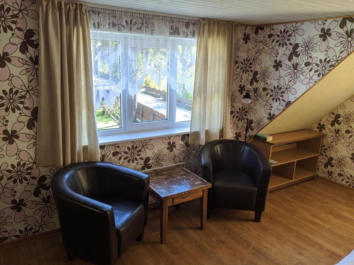 Paerna Guesthouse & Apartments Κουρεσάαρε Εξωτερικό φωτογραφία